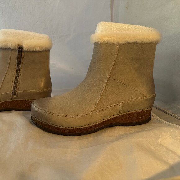 Dansko  Mitzy Stone Suede Bootie, Faux Fur Trim  Women Sizes   NIB - Picture 3 of 8